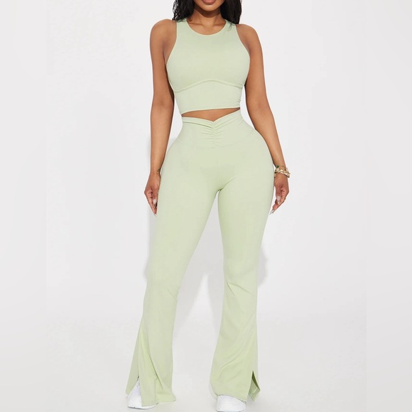 Fashion Nova Pilates Girl Top Sage Size M - Picture 2 of 8